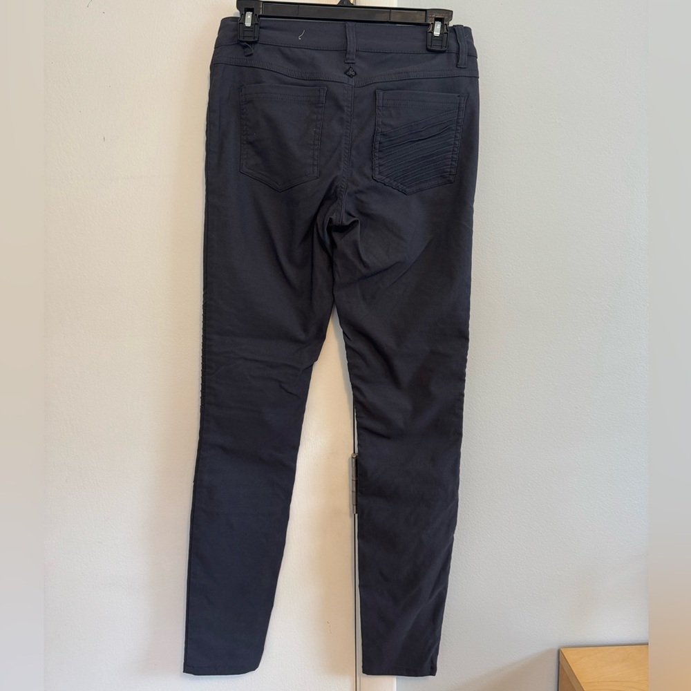 Prana Charcoal Gray Pants. Size 4 - Picture 6 of 7